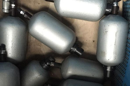 蓄能器如何運輸和搬運?朝日為大家科普!