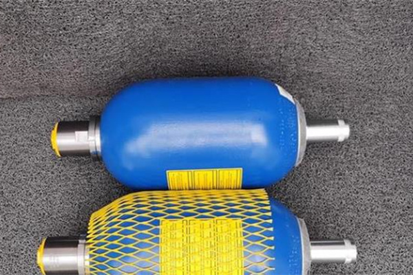 蓄能器選擇與維護，必備知識分享！ 圖2